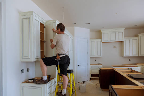 Licensed Cabinet Refacing service in Palmetto, FL - I E Kitchen